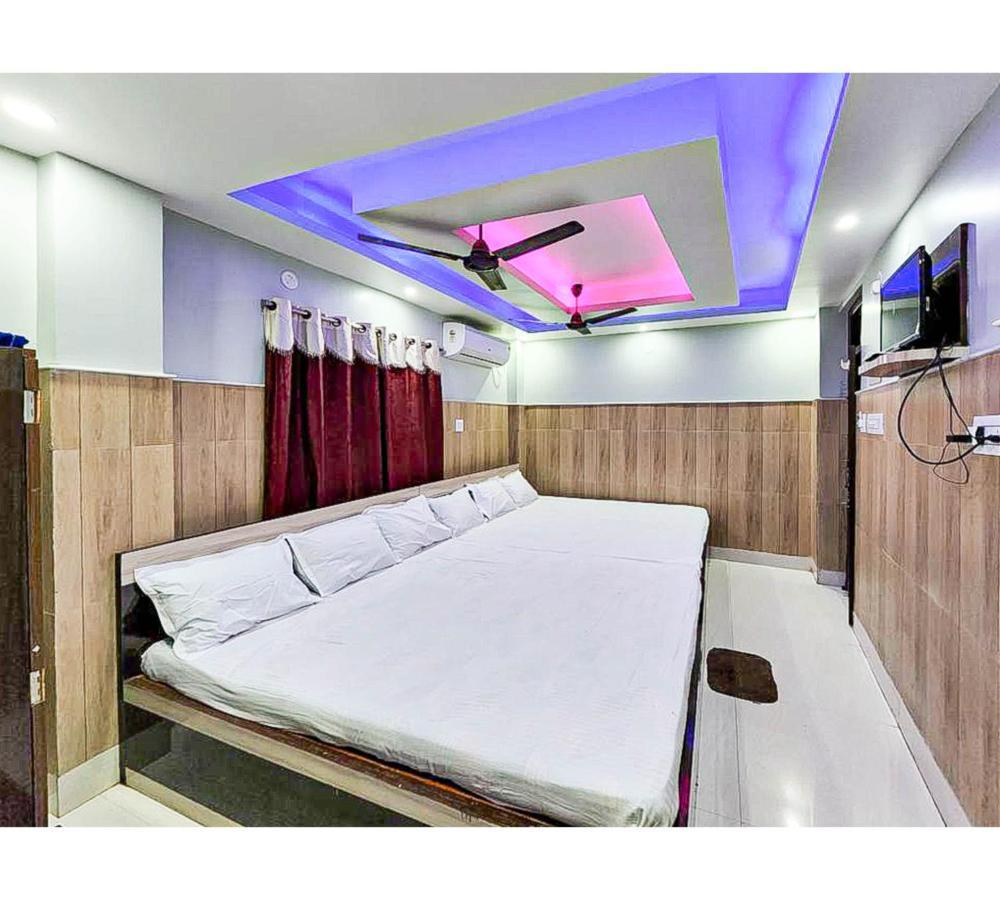 Hotel Ilora By Wb Inn Tarapith Exterior photo